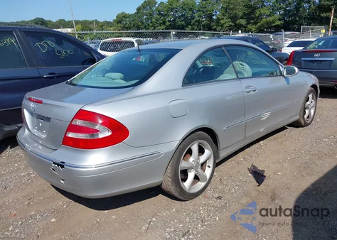 2005 Mercedes-Benz Clk 320 z USA, uszkodzony, nr VIN WDBTJ65JX5F134368